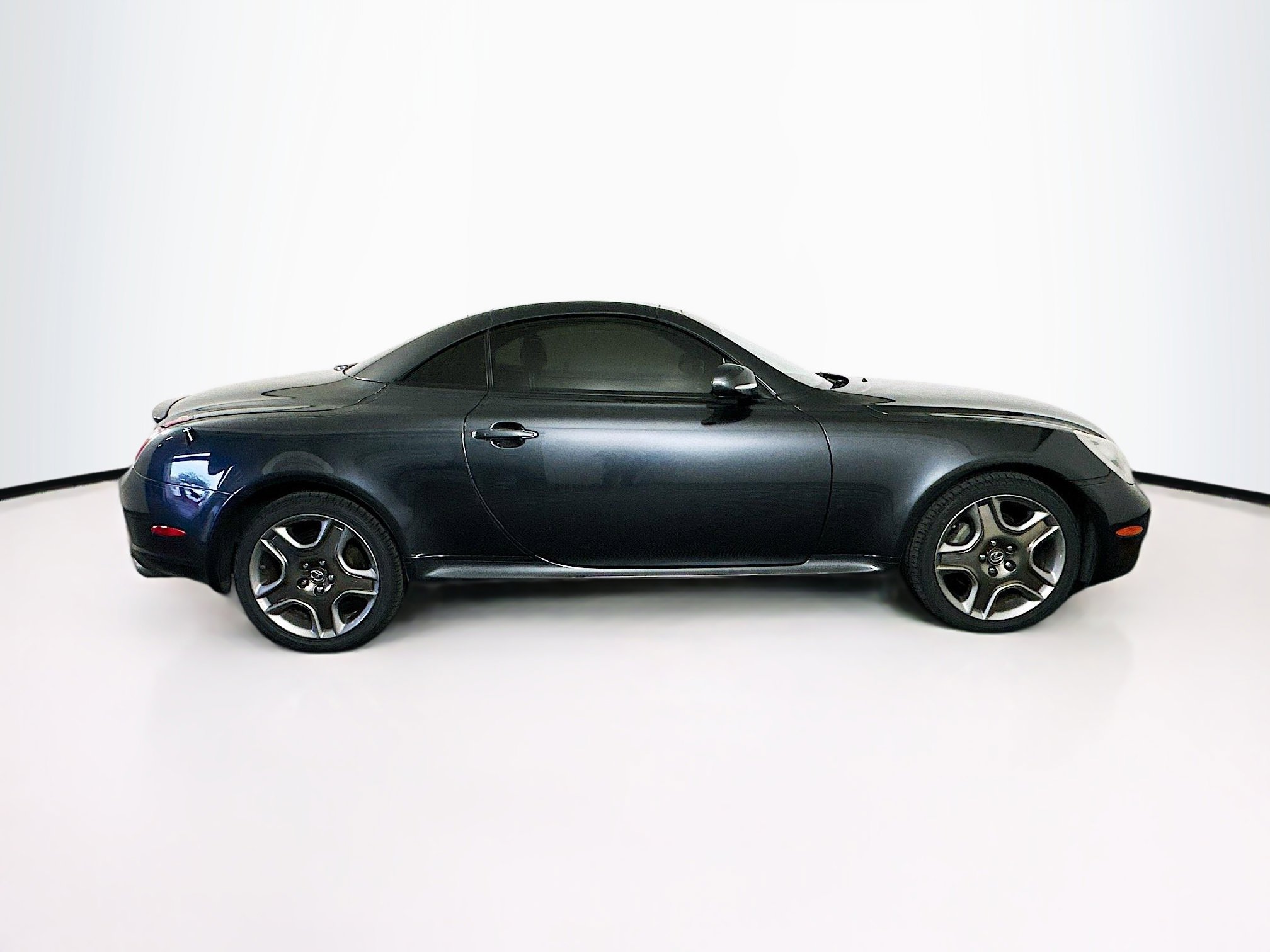 Used 2006 Lexus SC 430 Convertible image 10