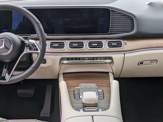 New 2025 Mercedes-Benz GLS 450 4MATIC image 12