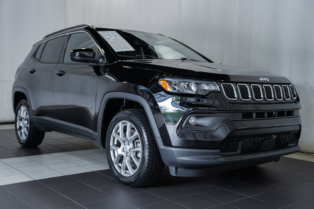 Certified 2023 Jeep Compass Latitude