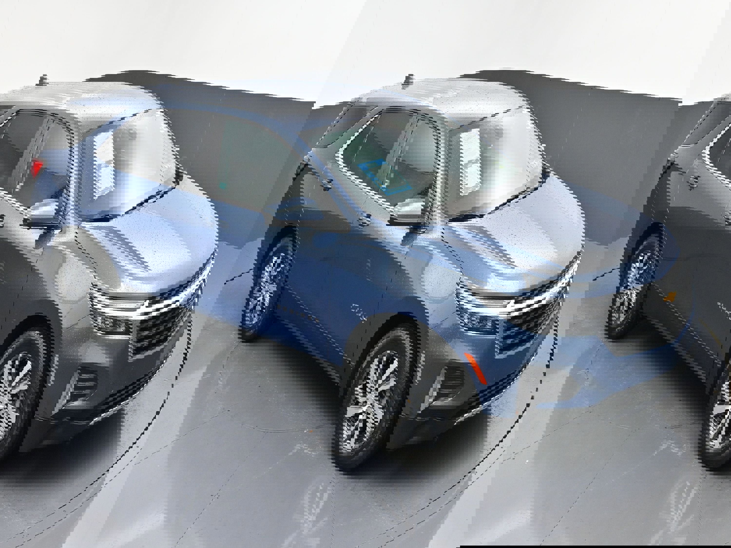 Used 2024 Chevrolet Equinox LT image 42