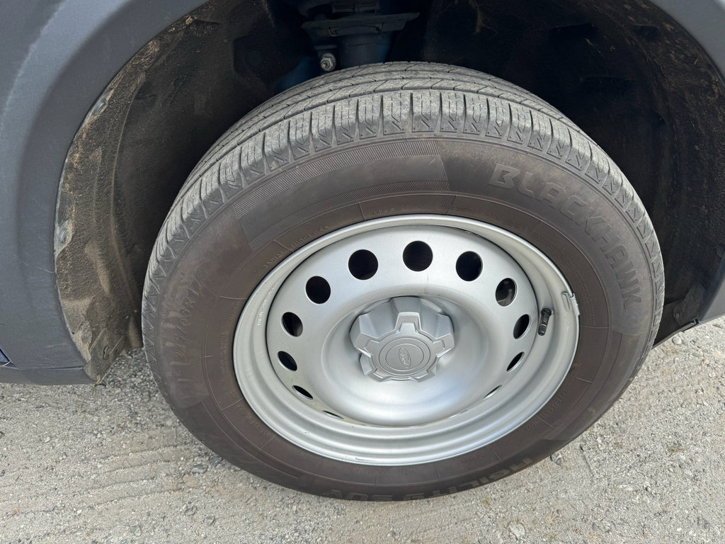 Used 2023 Ford Maverick XL image 10