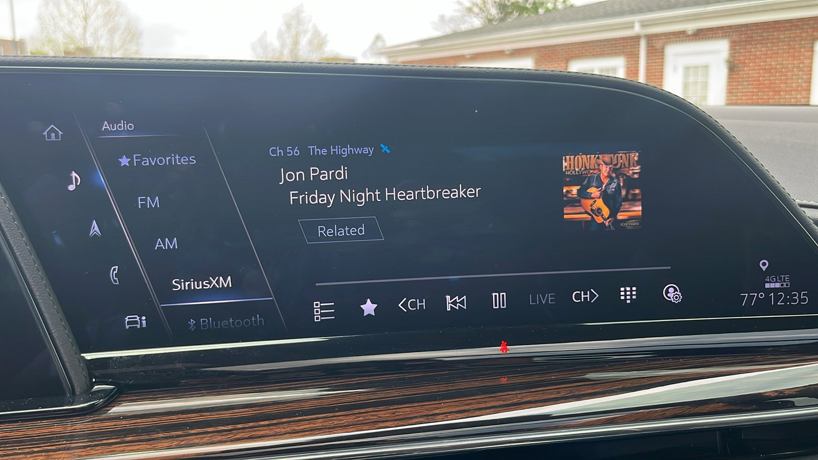 New 2024 Cadillac Escalade Premium Luxury image 22