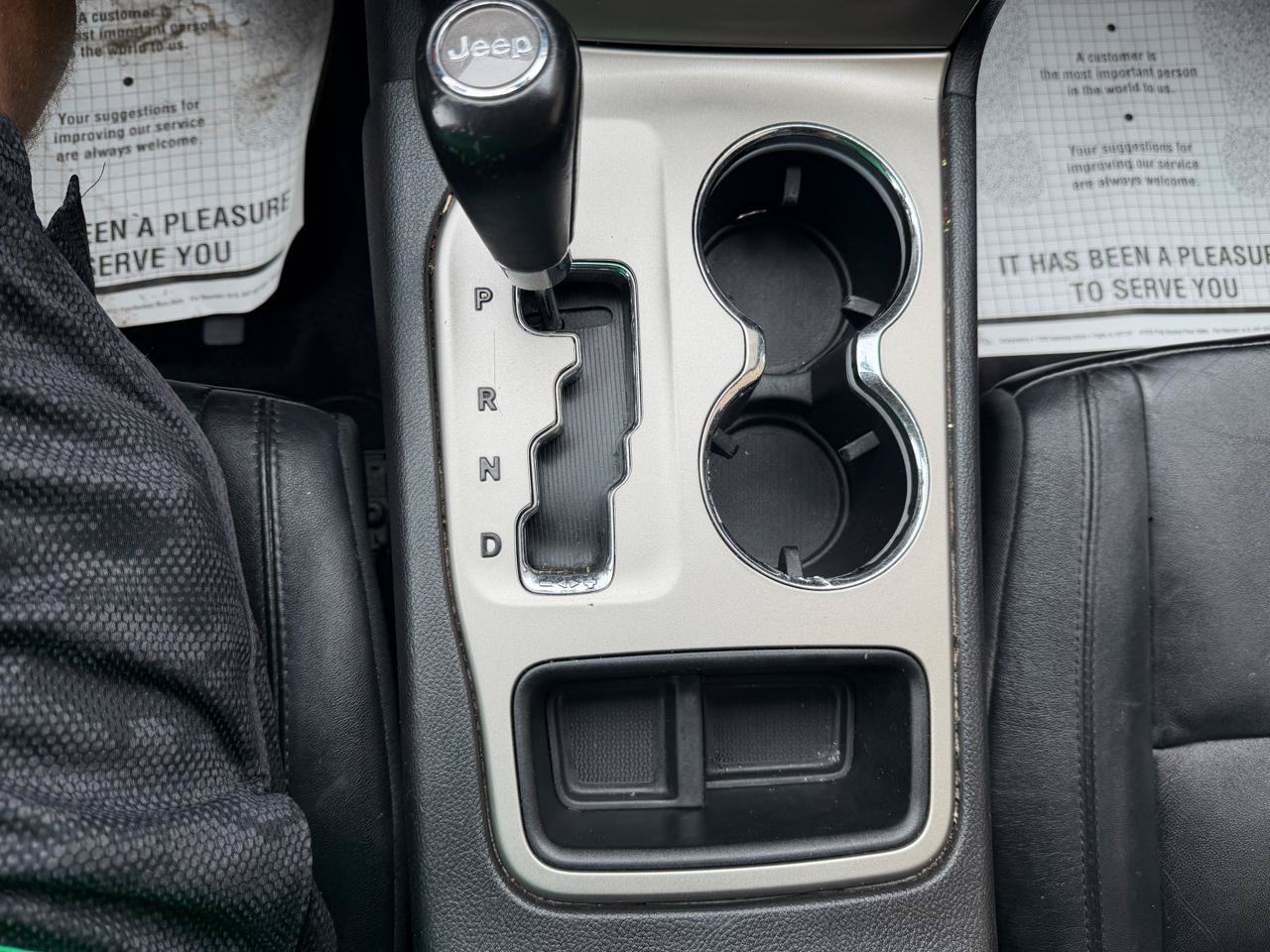 Used 2012 Jeep Grand Cherokee Laredo AWD/4WD image 25