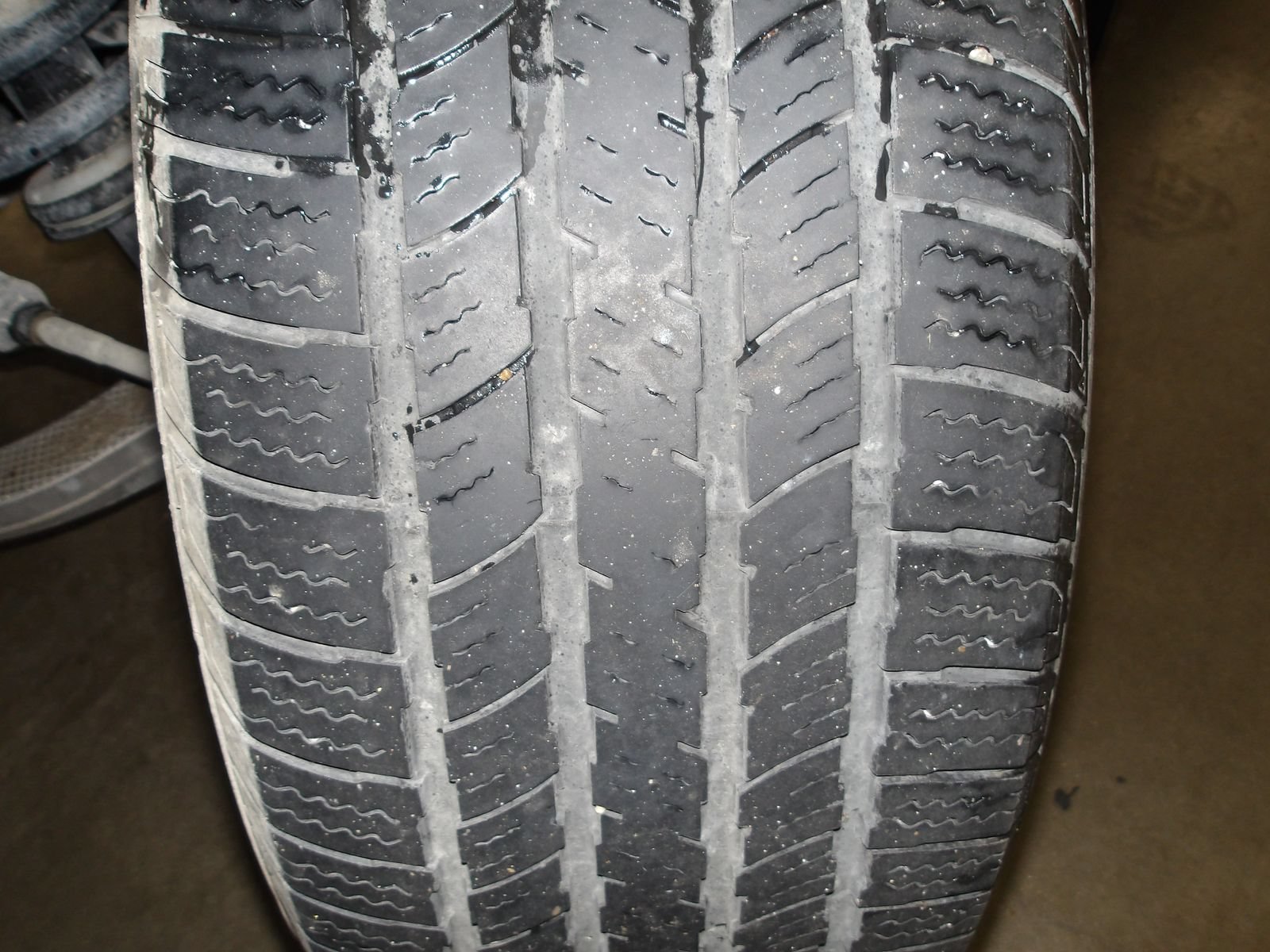 Used 2025 RAM 1500 Laramie AWD/4WD image 23