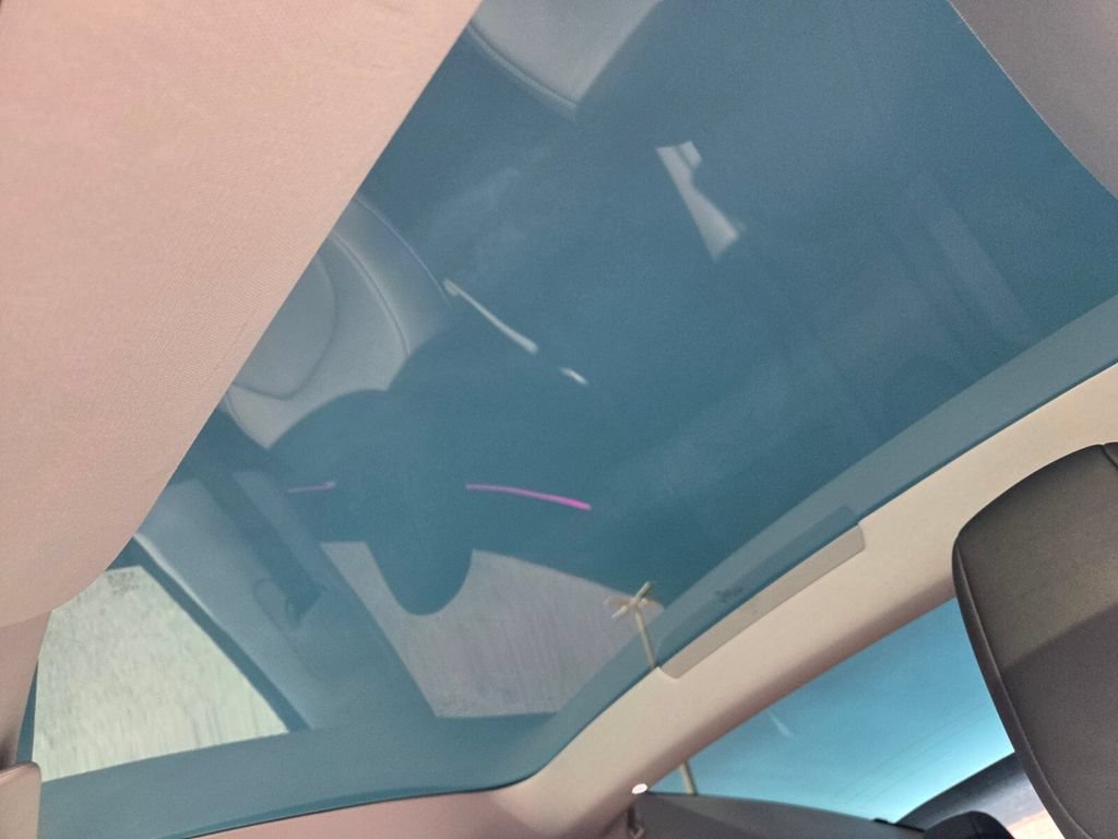 Used 2025 Tesla Model 3 Long Range RWD image 6