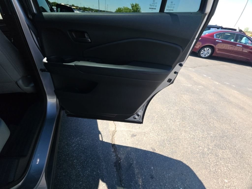 Used 2023 Honda Passport EX-L image 31