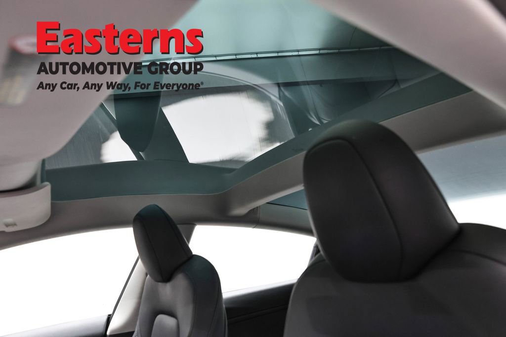 Used 2023 Tesla Model 3 Standard Range image 30