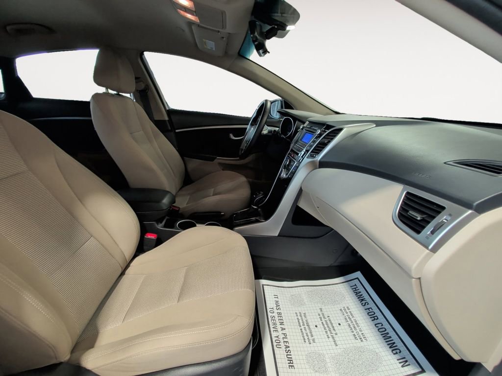 Used 2013 Hyundai Elantra GT w/ Touch & Go Pkg FWD image 15