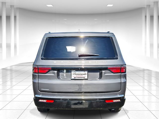 Used 2023 Jeep Wagoneer Base w/ Premium Group I image 4