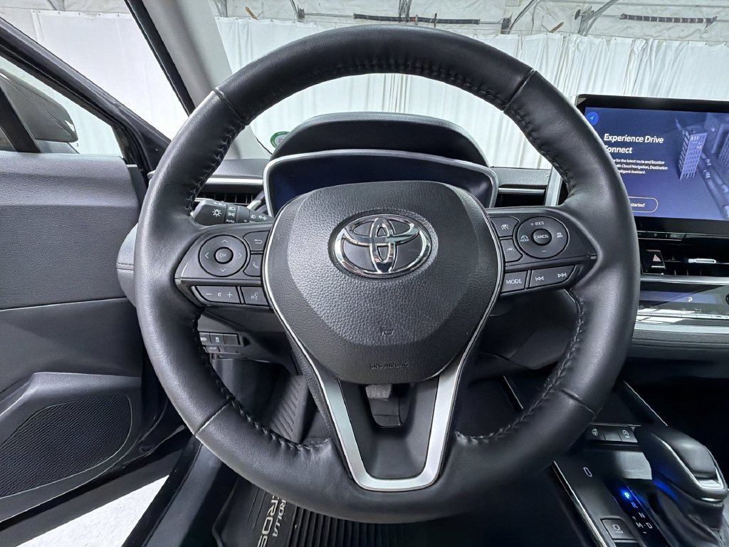 Certified 2026 Toyota Corolla Cross XLE w/ Convenience Package AWD/4WD image 29