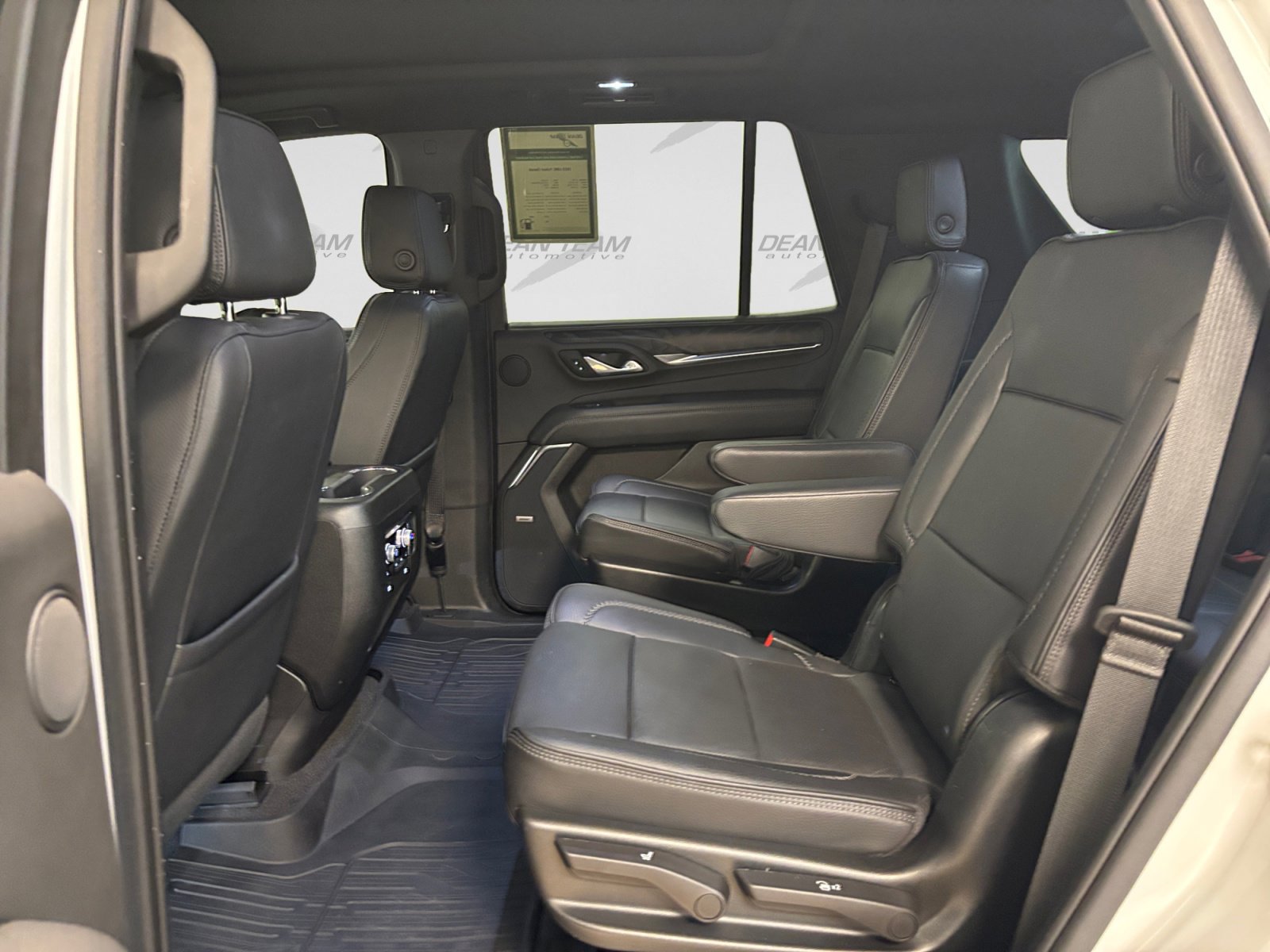 Used 2023 GMC Yukon Denali AWD/4WD image 12