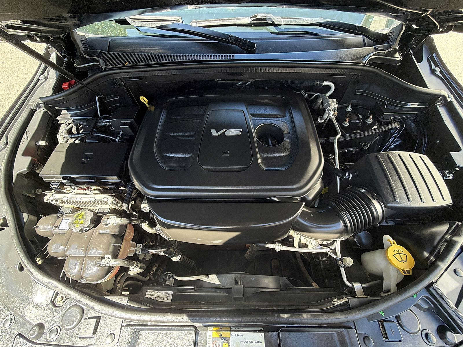 Used 2016 Dodge Durango Limited w/ Premium Group AWD/4WD image 17