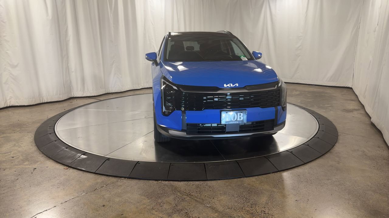 New 2026 Kia Sportage EX w/ EX Panorama Roof Package image 4
