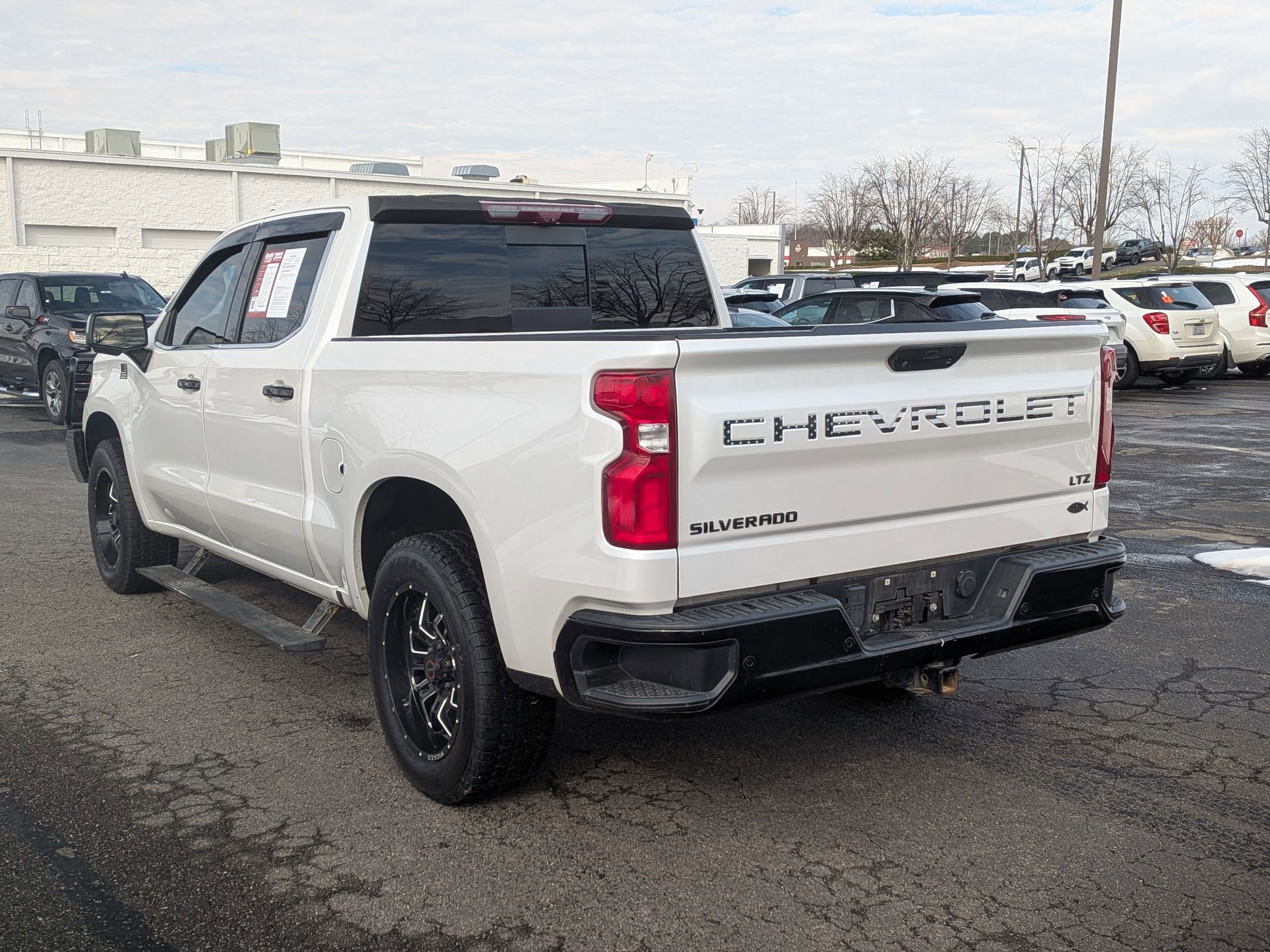 Used 2022 Chevrolet Silverado 1500 LTZ w/ LTZ Premium Texas Edition image 7