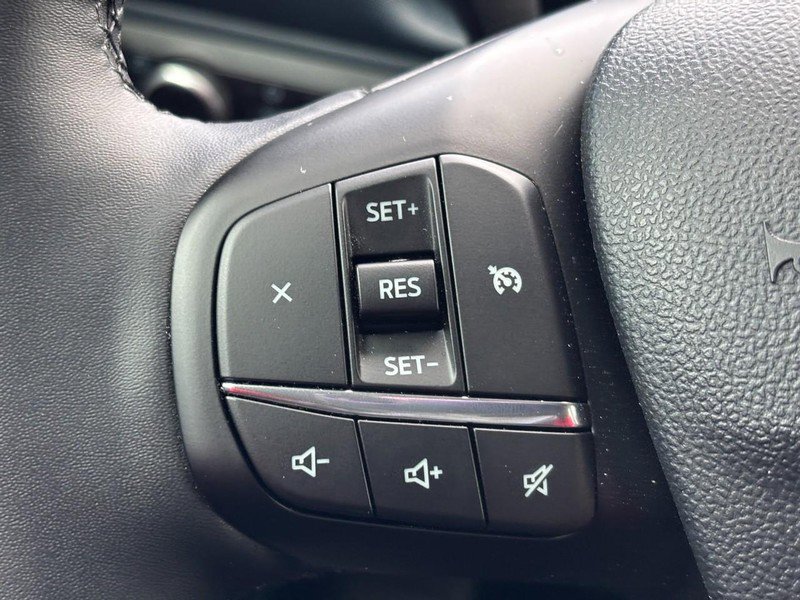 Used 2025 Ford Maverick XLT w/ XLT Luxury Package image 18