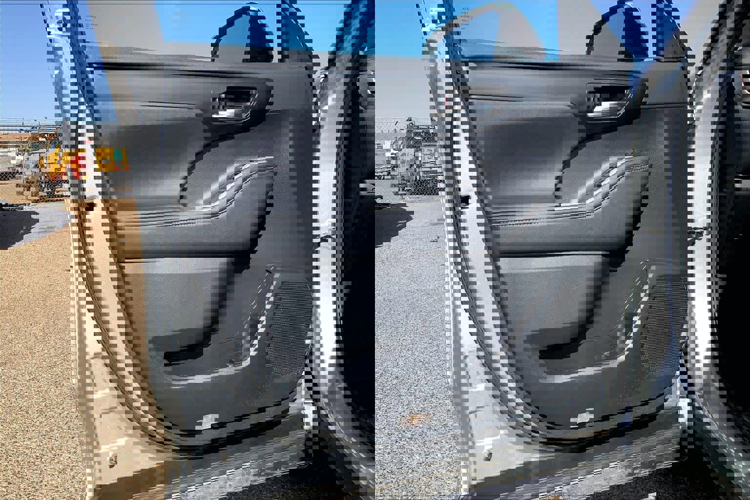 Used 2023 Toyota Highlander XLE image 22