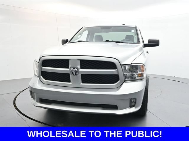 Used 2017 RAM 1500 Express RWD image 2