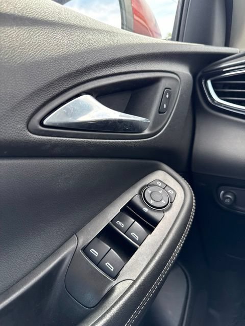 Used 2023 Buick Encore GX Select w/ Safety Package II FWD image 20