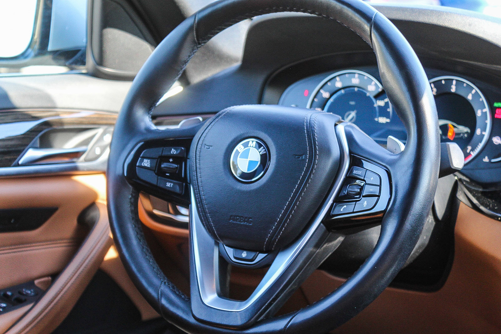 Used 2019 BMW 540i image 15