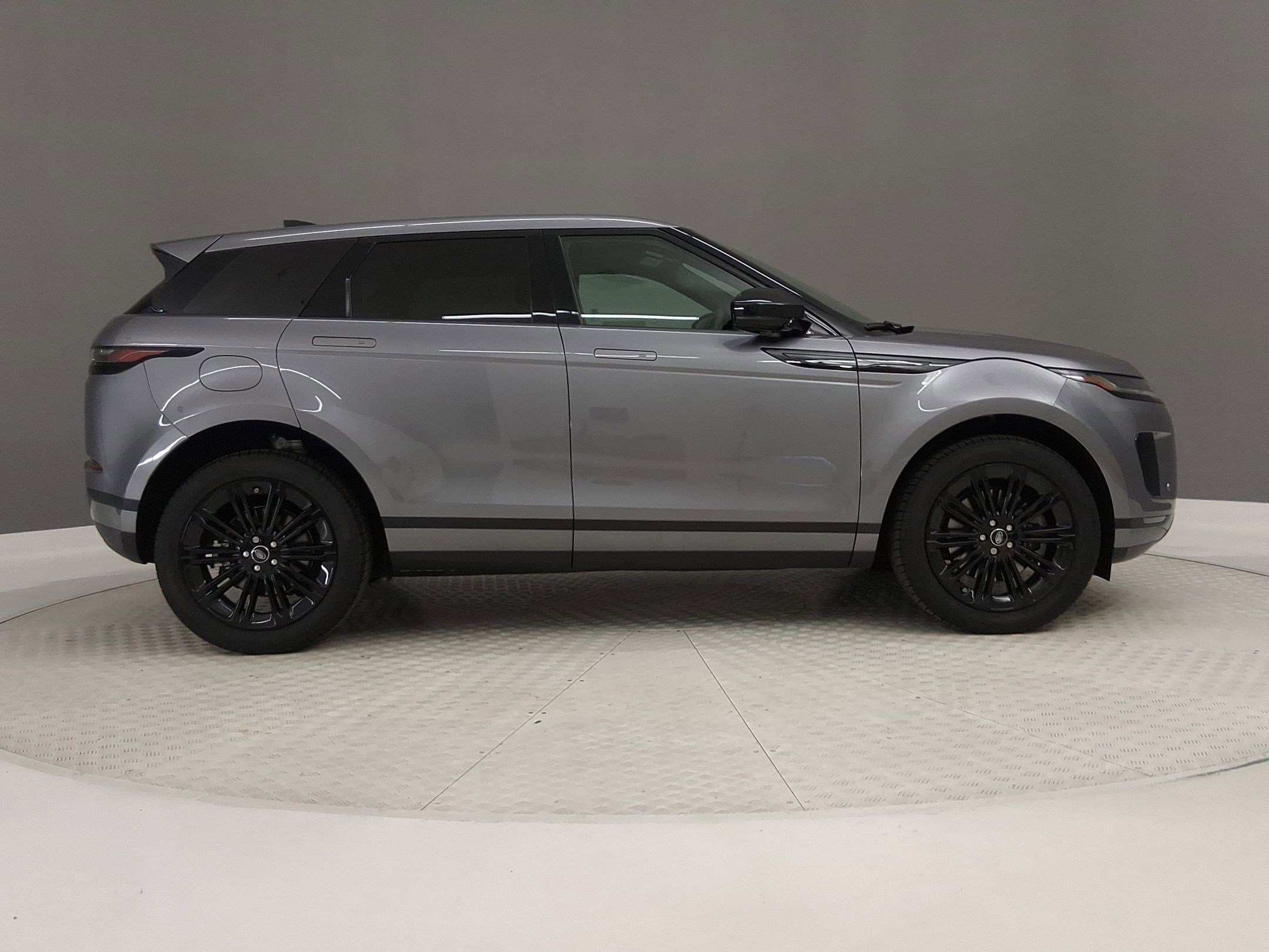 Used 2025 Land Rover Range Rover Evoque S image 6