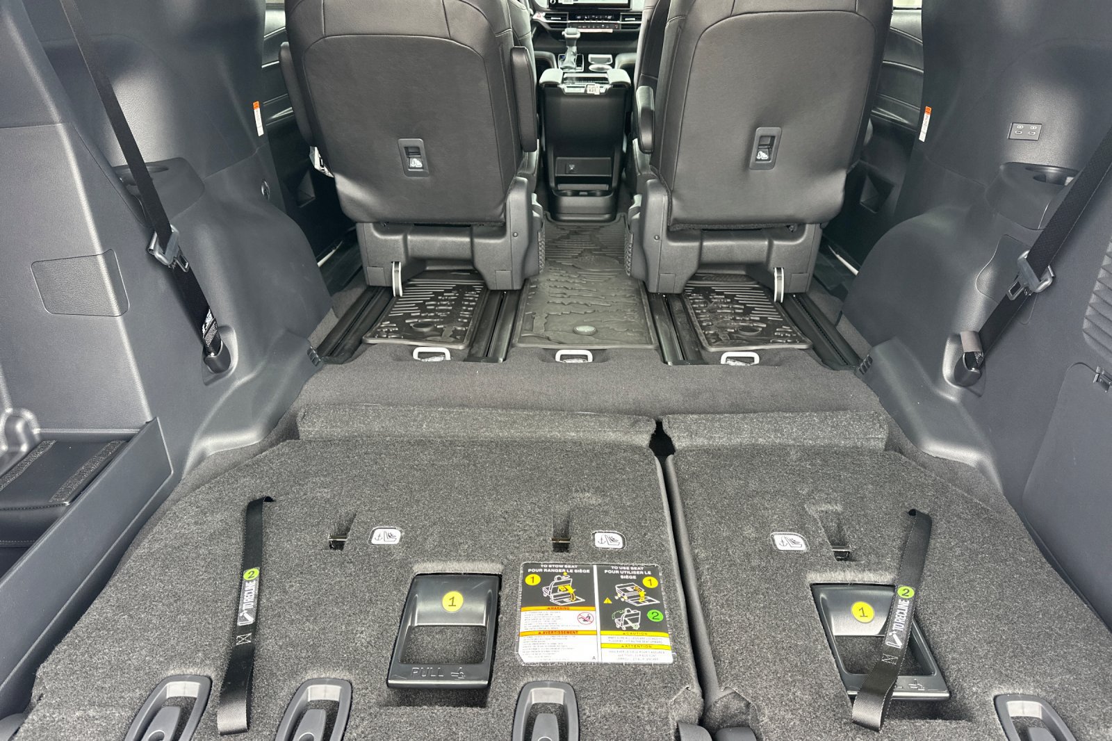 New 2026 Toyota Sienna XLE Woodland Edition AWD/4WD image 18