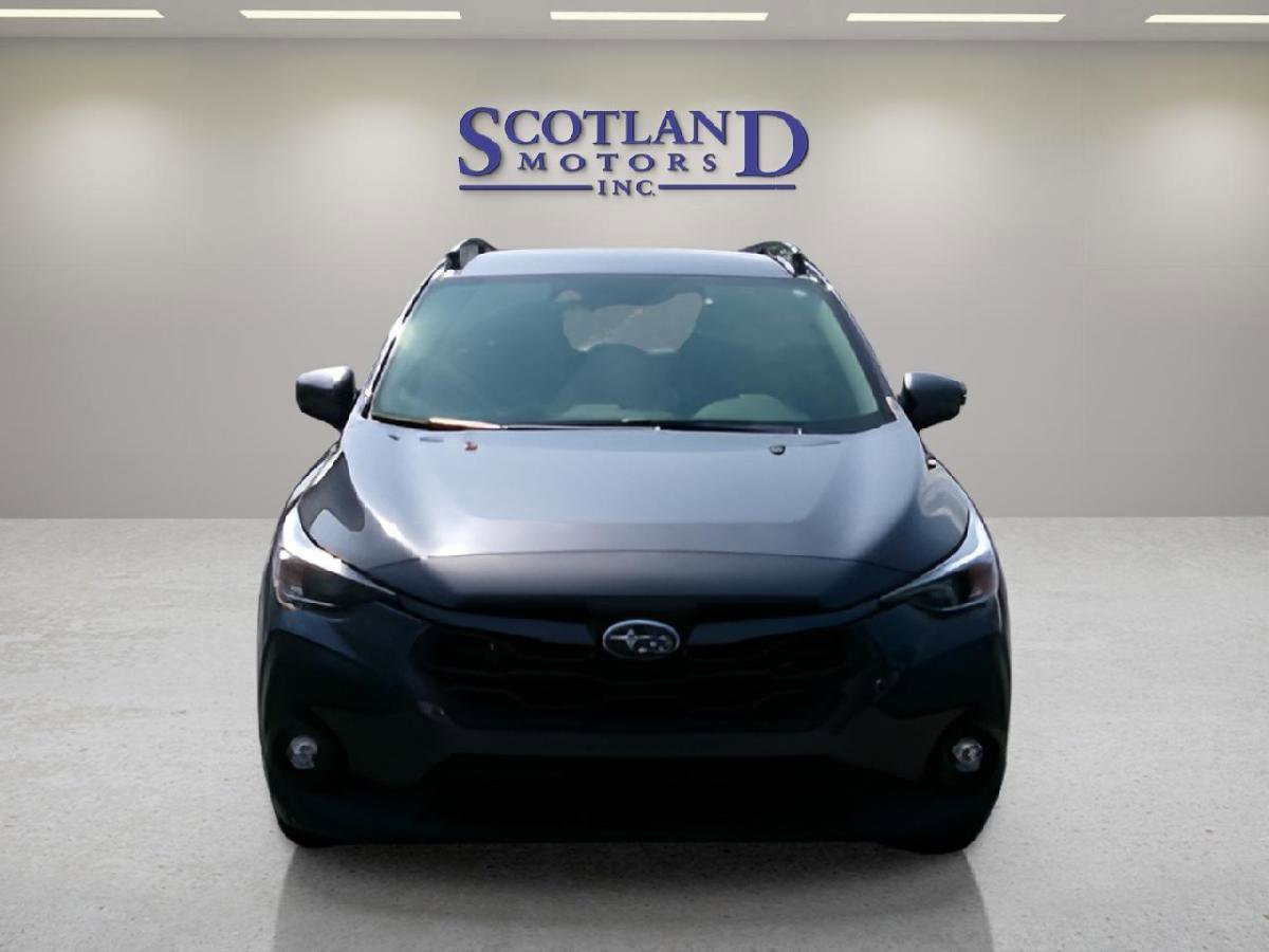 Used 2024 Subaru Crosstrek 2.0i Premium w/ Crosstrek Mirror Package AWD/4WD image 3