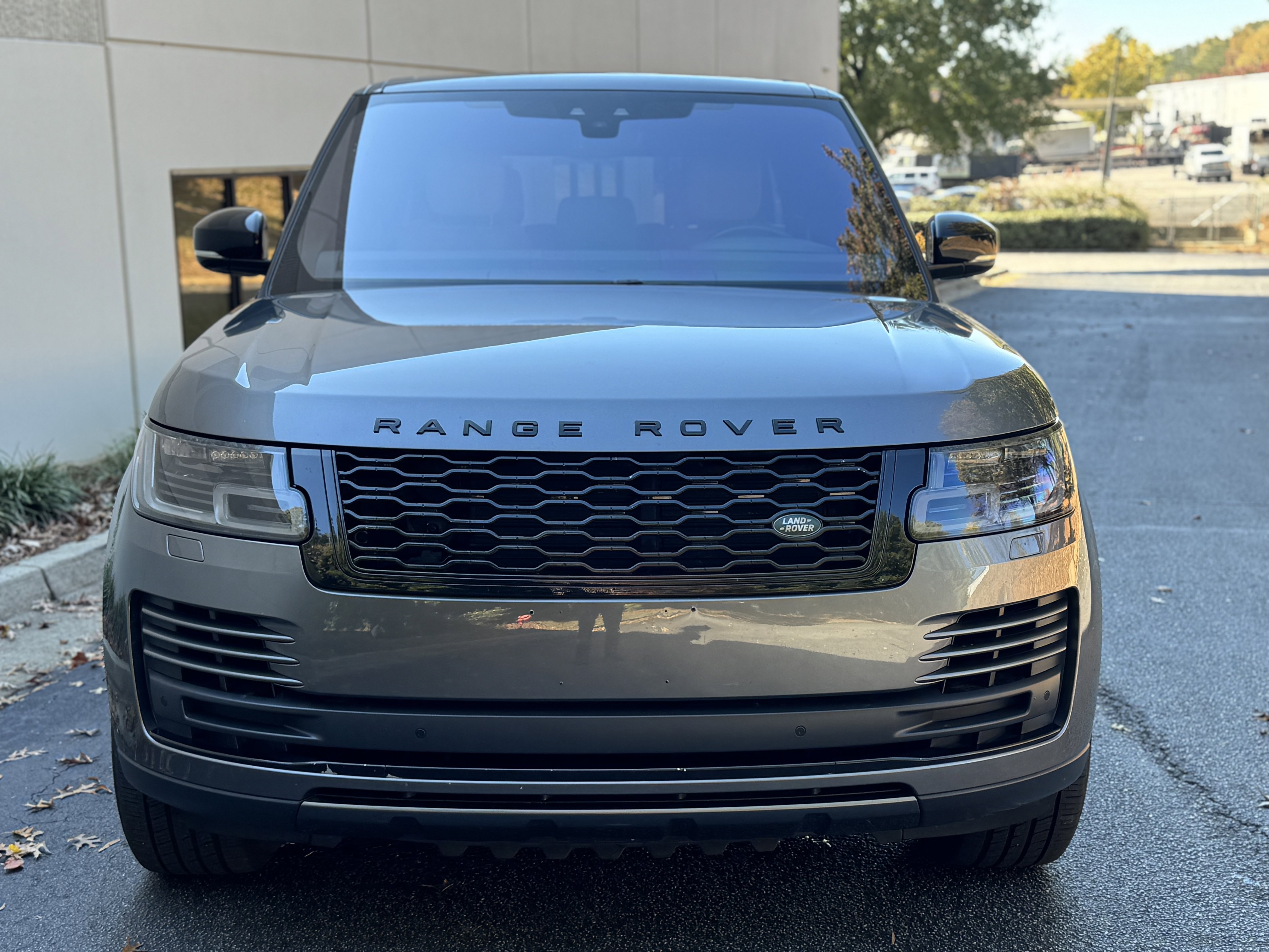 Used 2018 Land Rover Range Rover HSE image 7