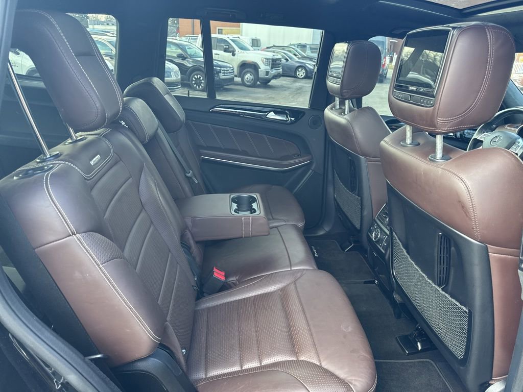 Used 2015 Mercedes-Benz GL 63 AMG 4MATIC image 35