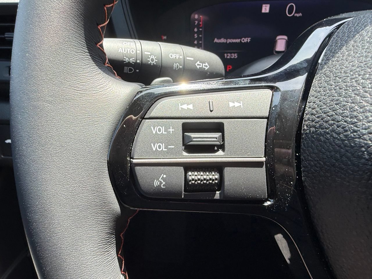 Used 2026 Honda Pilot Sport image 13