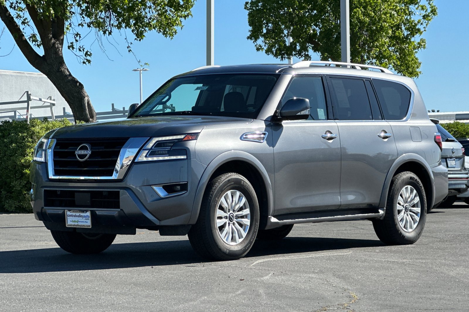 Certified 2024 Nissan Armada SV AWD/4WD image 8