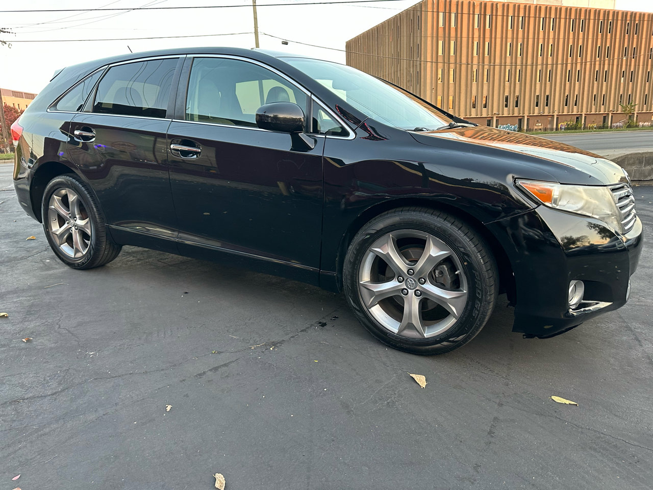 Used 2010 Toyota Venza image 11