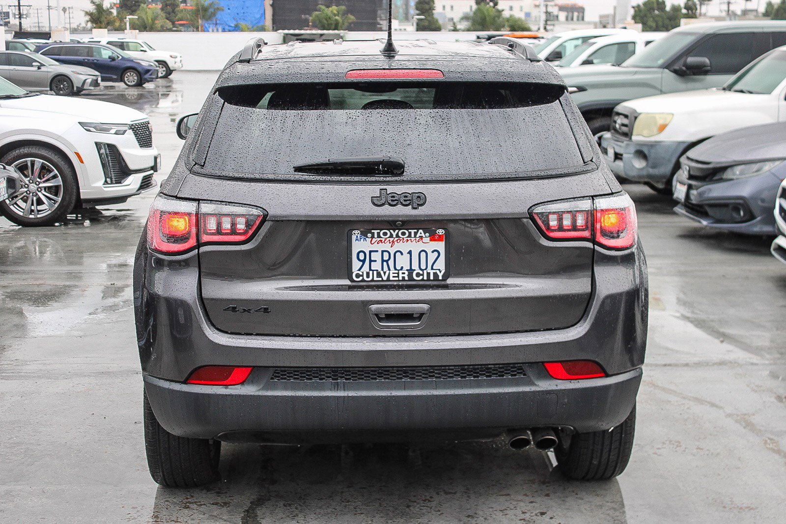 Used 2020 Jeep Compass Latitude image 8