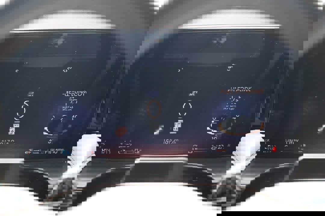 Used 2025 Lincoln Aviator Reserve w/ Equipment Group 201A image 24