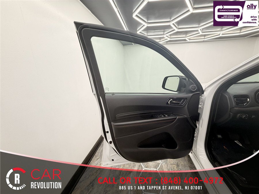 Used 2025 Dodge Durango GT AWD/4WD image 9