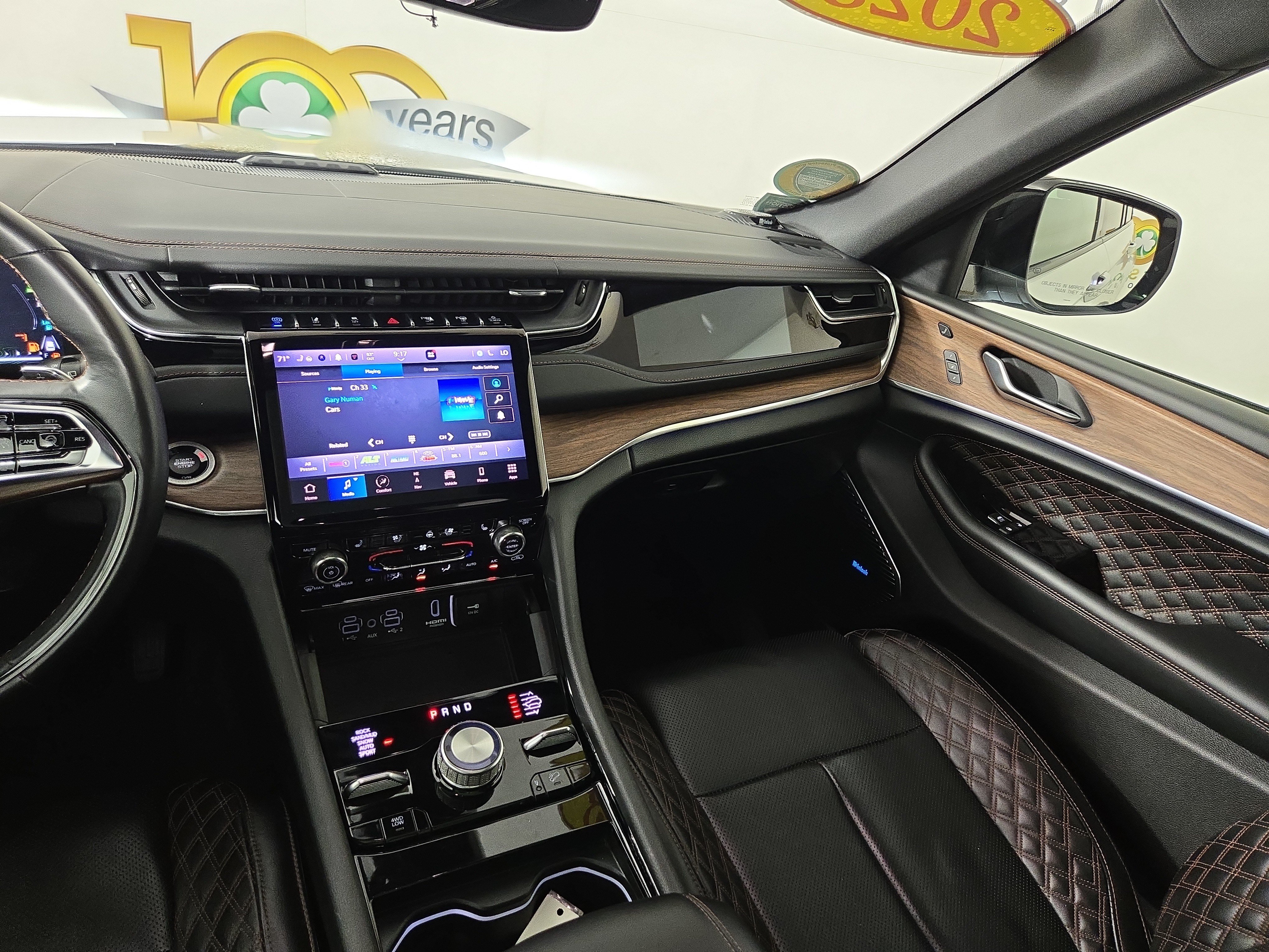 Used 2023 Jeep Grand Cherokee Summit w/ Luxury Tech Group V AWD/4WD image 25