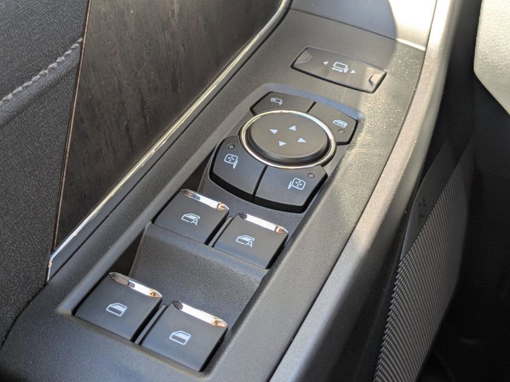 New 2026 Ford F250 Lariat image 28