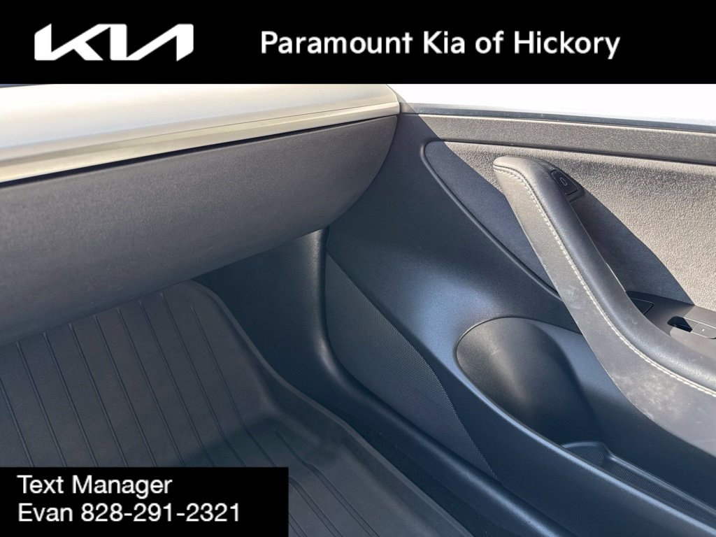 Used 2022 Tesla Model 3 Long Range AWD/4WD image 26