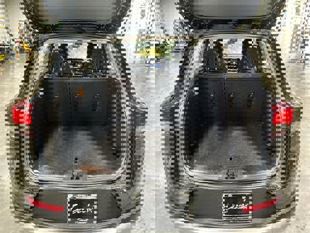 Used 2024 Chevrolet TrailBlazer LT image 23