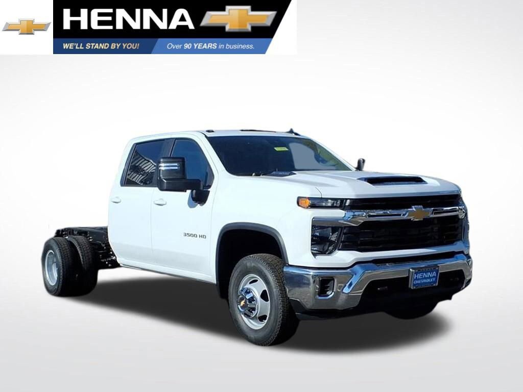 New 2026 Chevrolet Silverado 3500 LT