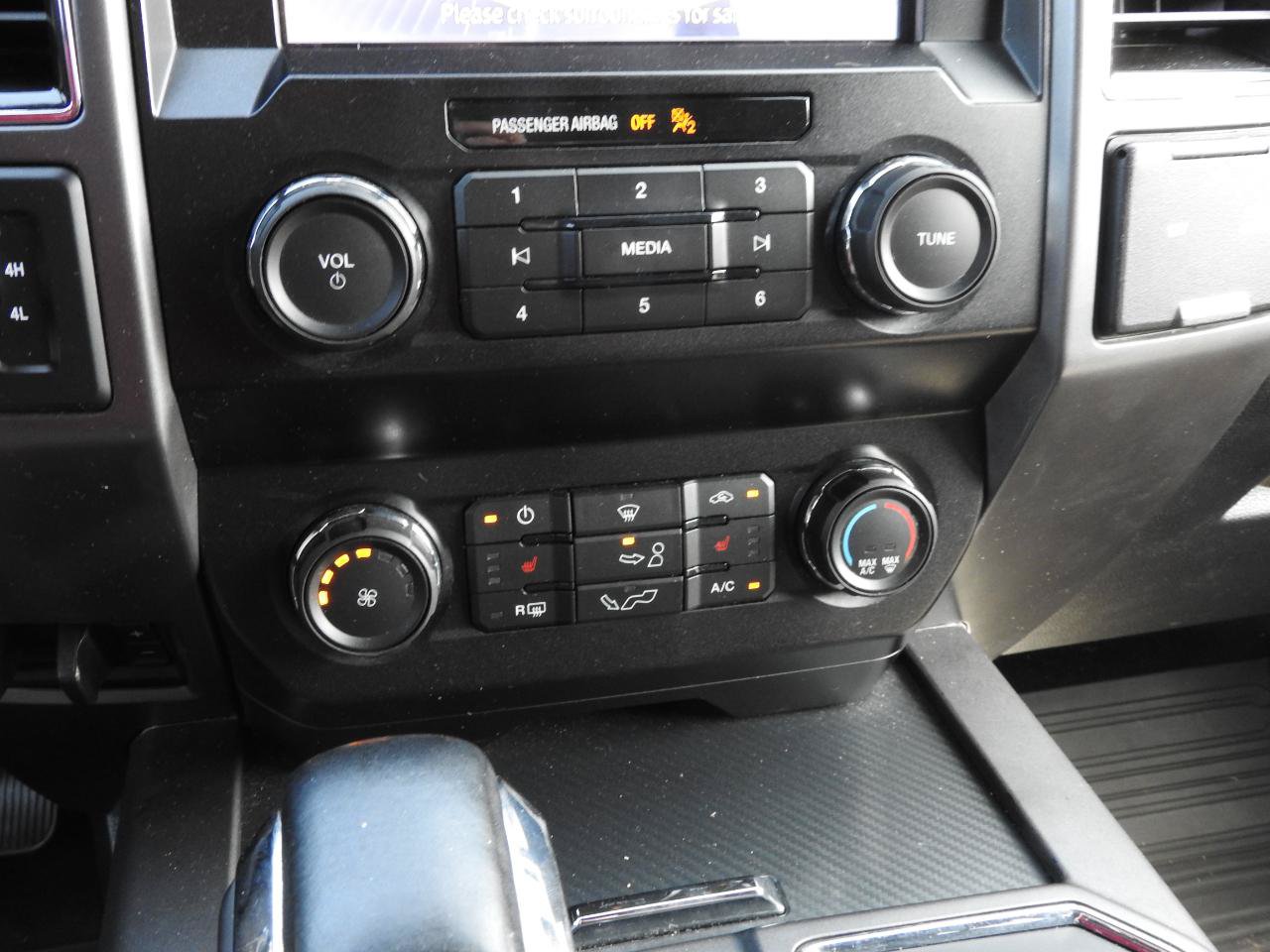 Used 2020 Ford F150 XLT w/ Equipment Group 302A Luxury AWD/4WD image 14