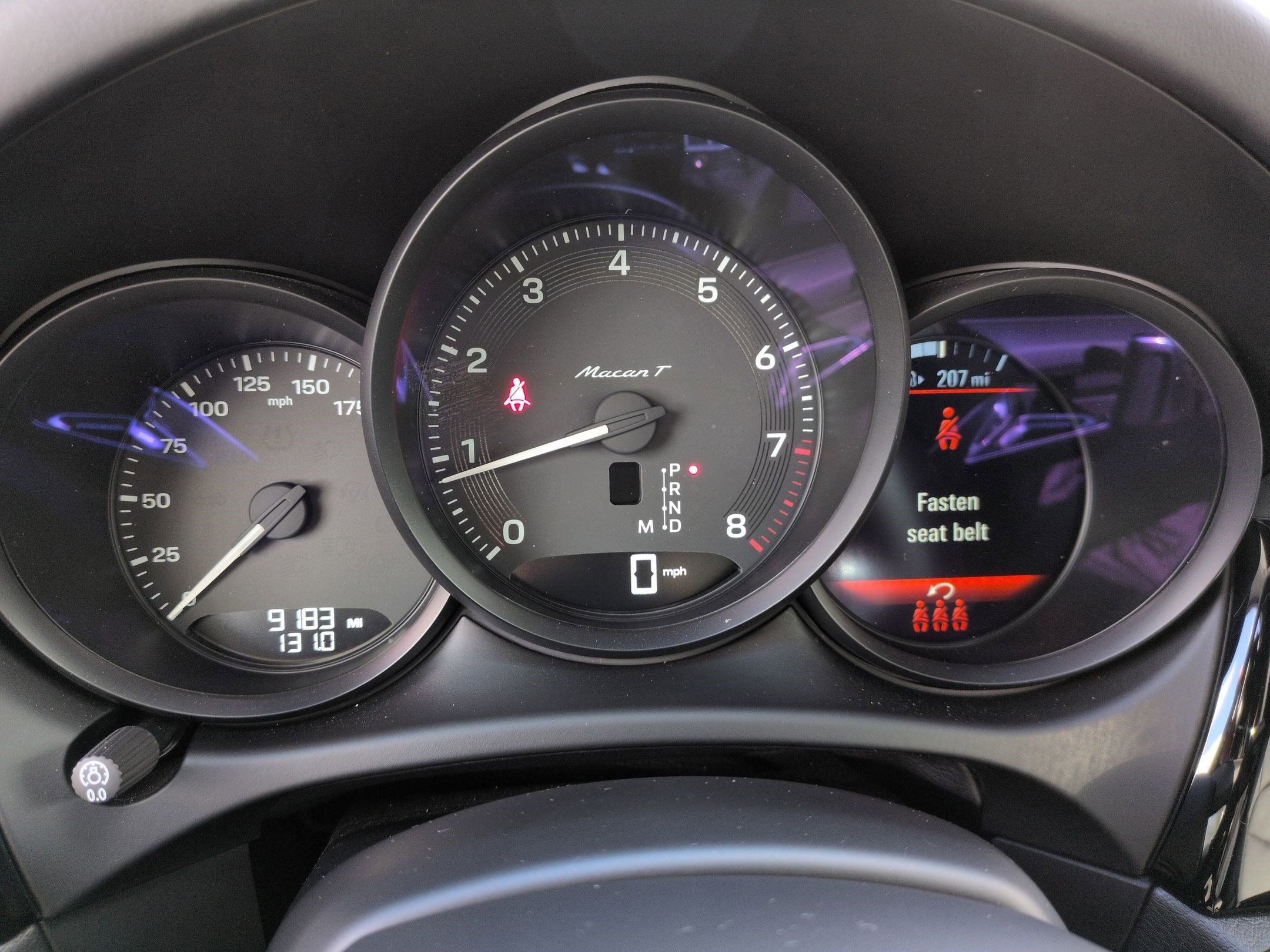 Used 2025 Porsche Macan Turbo image 21