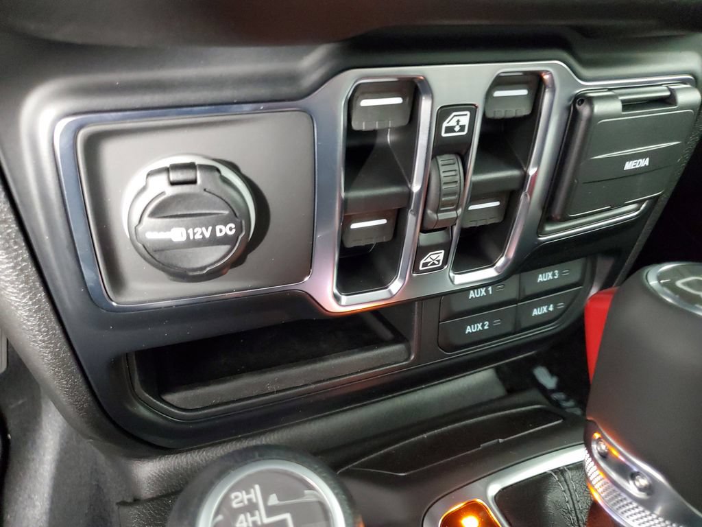 New 2026 Jeep Gladiator Sport AWD/4WD image 20