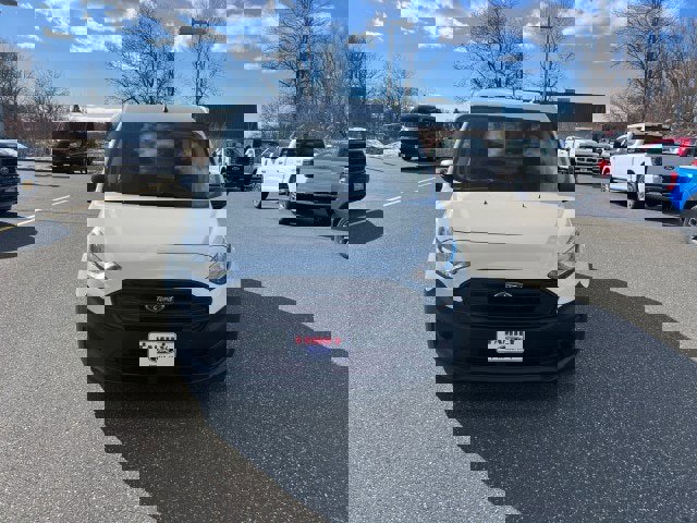 Used 2023 Ford Transit Connect XL image 2