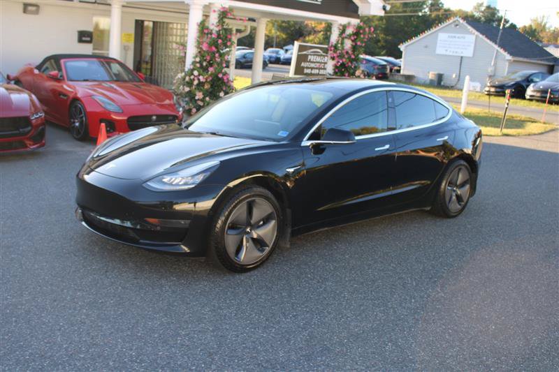 Used 2020 Tesla Model 3 Standard Range Plus RWD image 3
