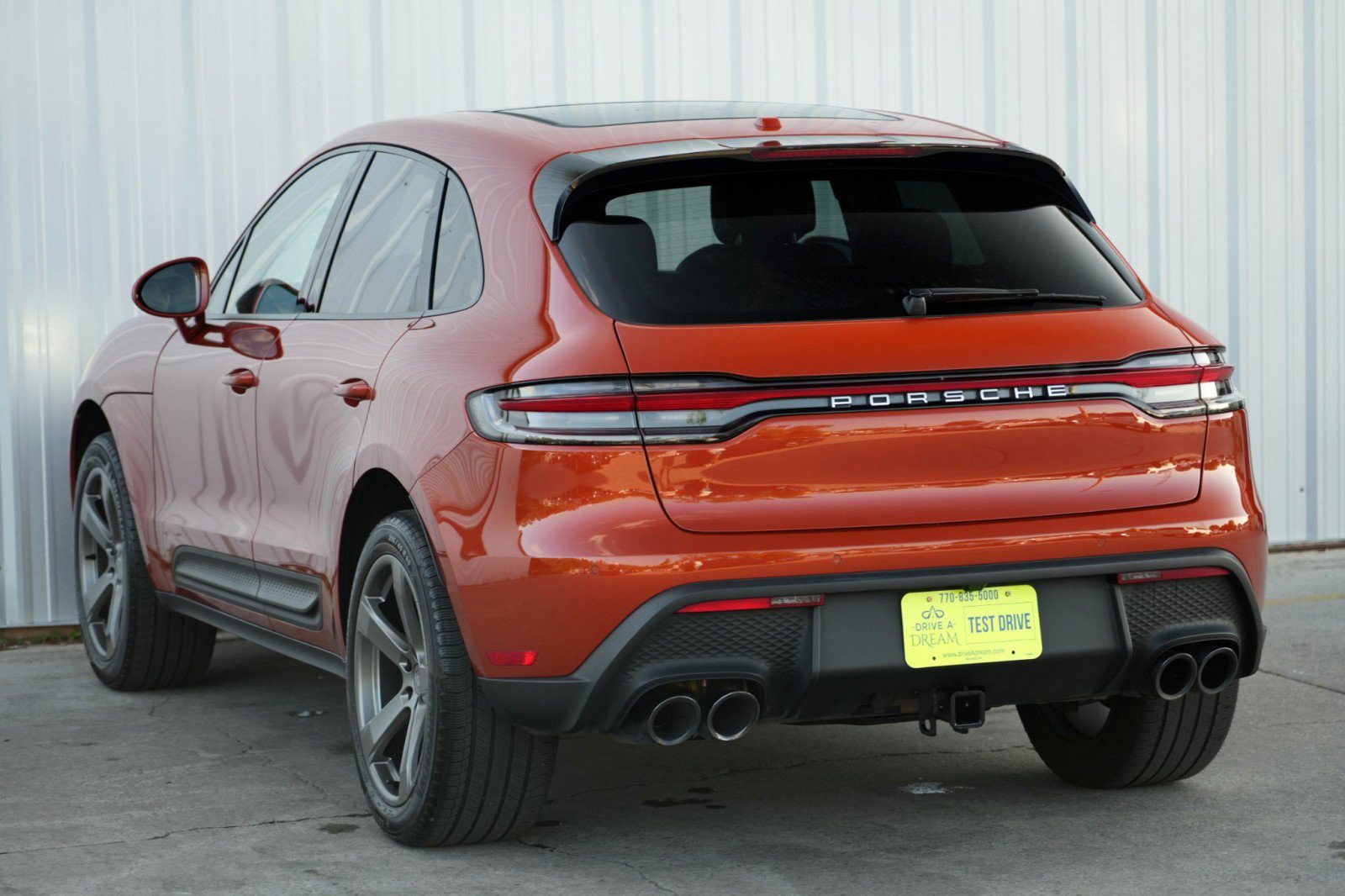 Used 2023 Porsche Macan image 50