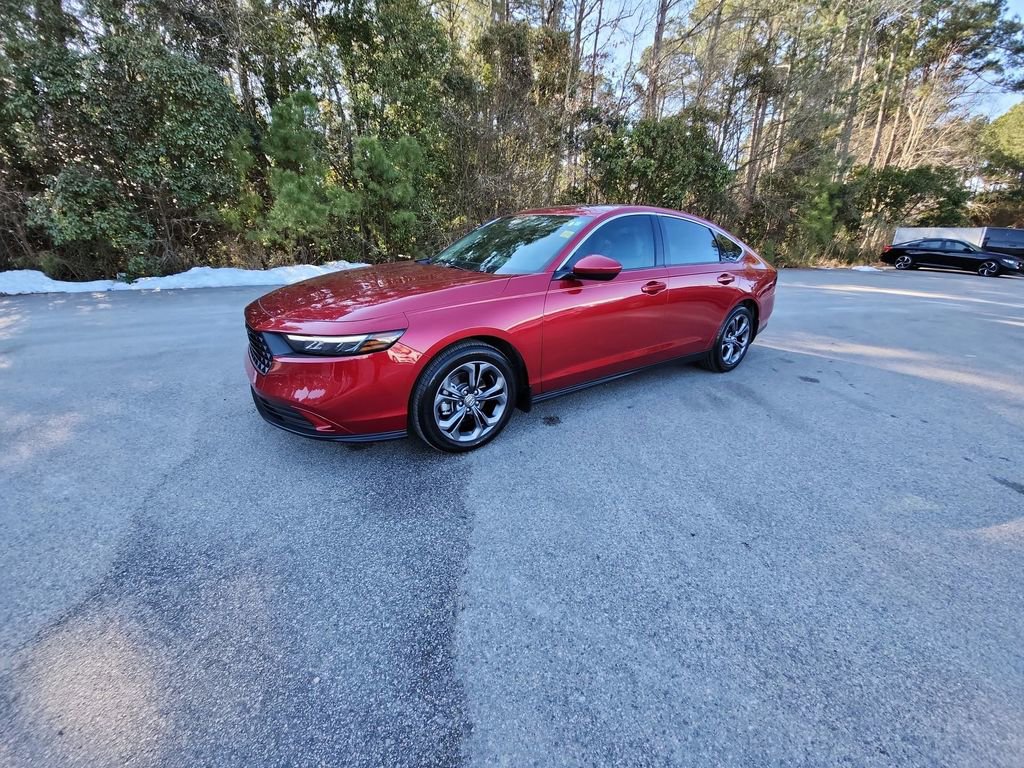 Used 2023 Honda Accord EX image 1