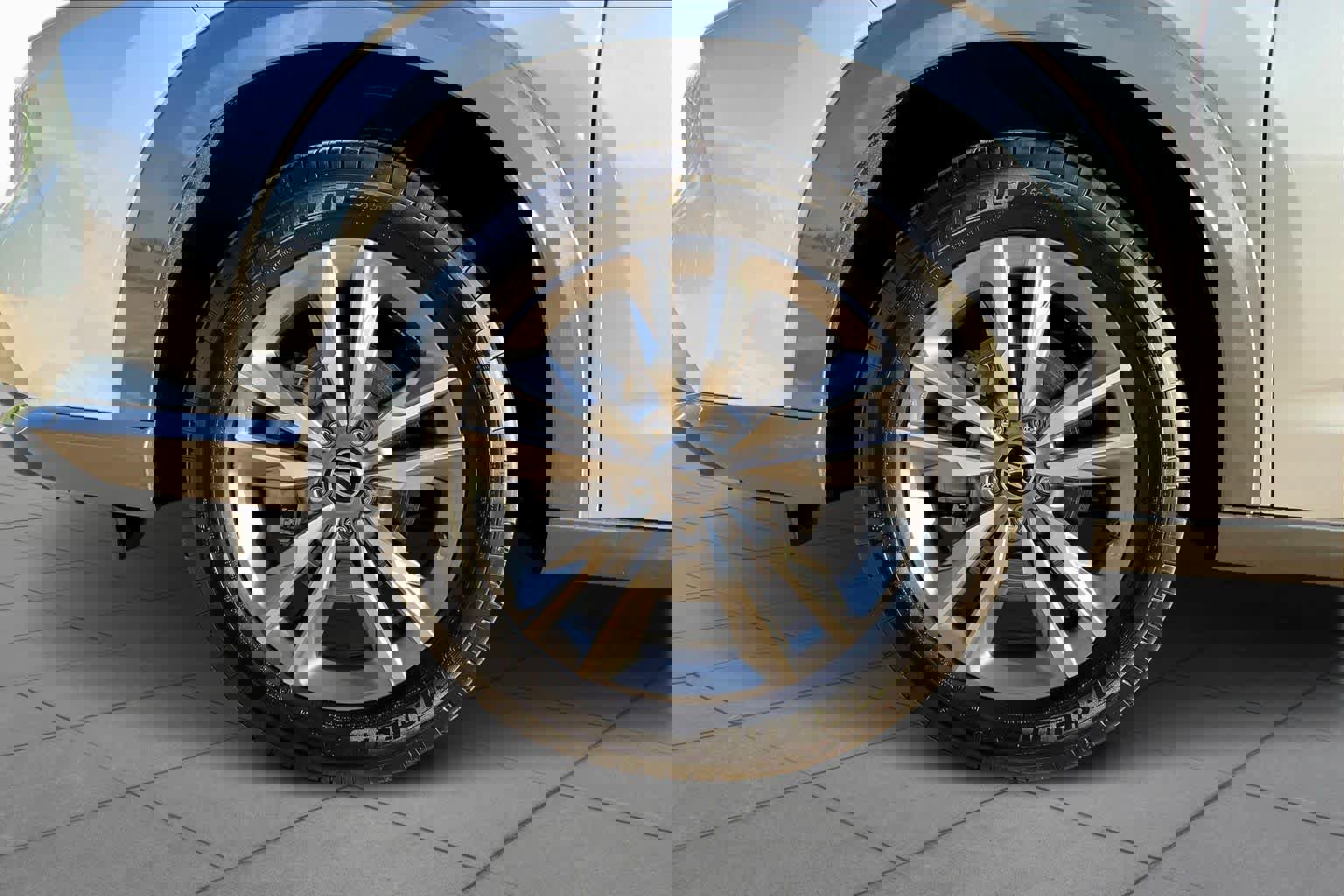 Used 2025 Acura ADX AWD image 9