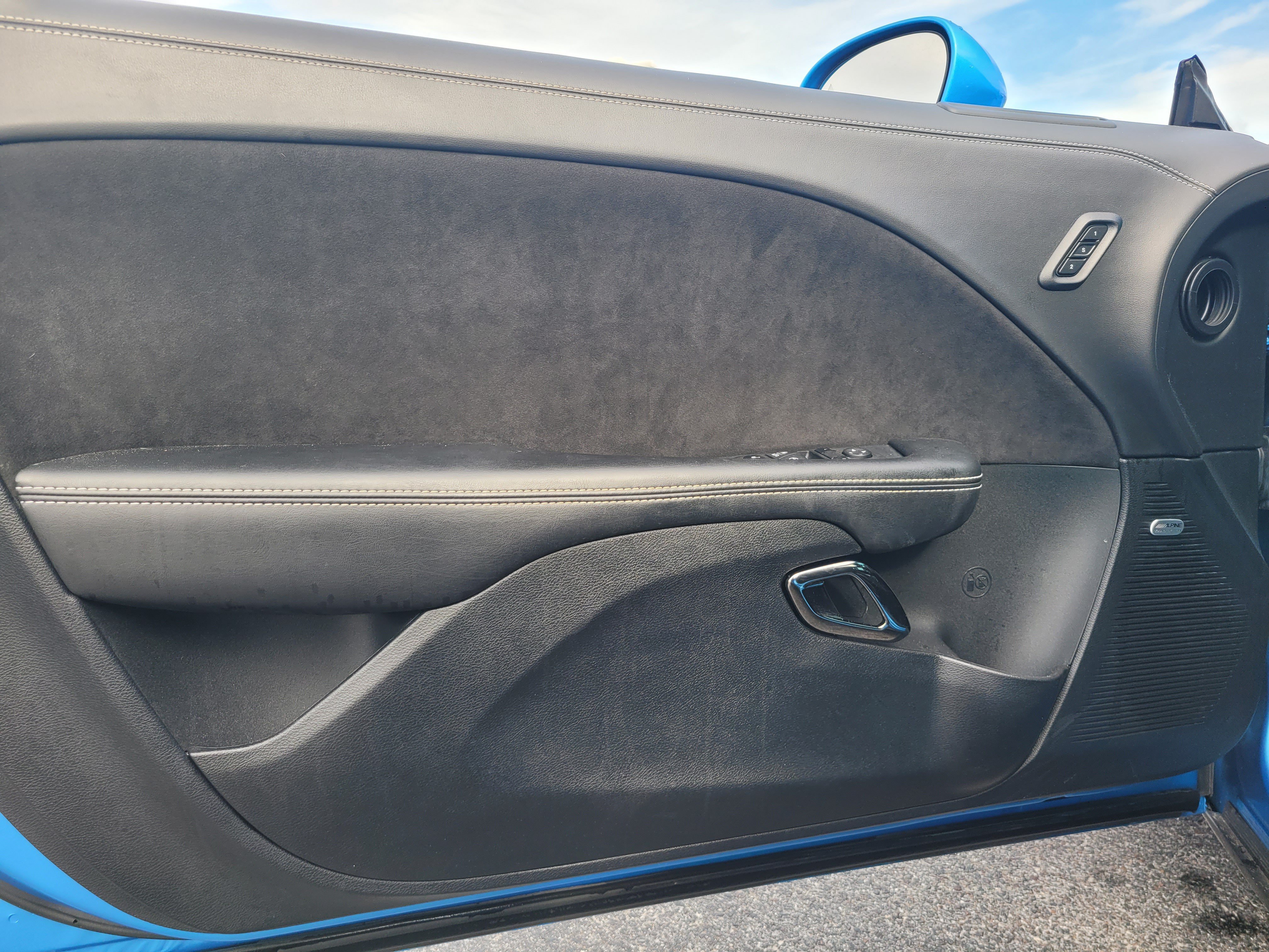 Used 2023 Dodge Challenger SRT Hellcat RWD image 11