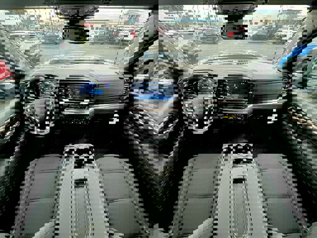 New 2026 Chevrolet Silverado 2500 LT w/ Trail Boss Package image 18