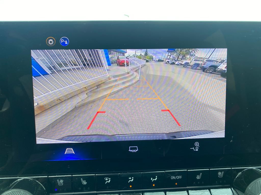 Used 2025 Chevrolet Colorado Z71 w/ Z71 Convenience Package 2 AWD/4WD image 20